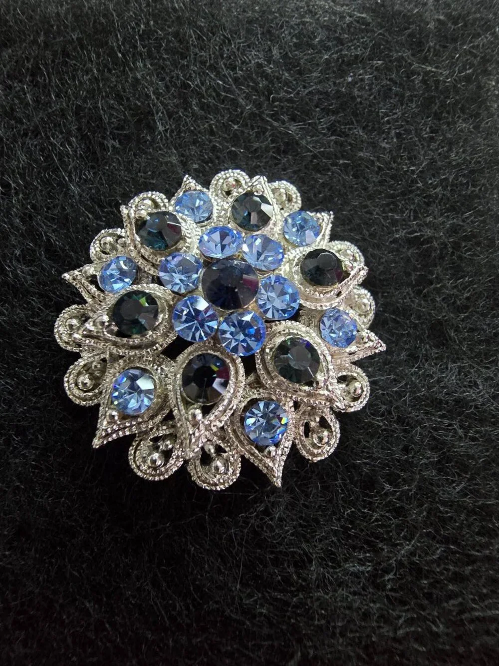 Vintage Blue Rhinestone Crystal Brooch Pendant Combo Silver Tone Round Pin